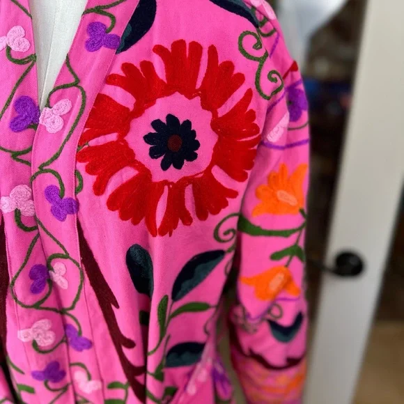 Handmade embroidered The Suzanna size LGE-XXL Kimono/Robe‎ with belt - Picture 8 of 15